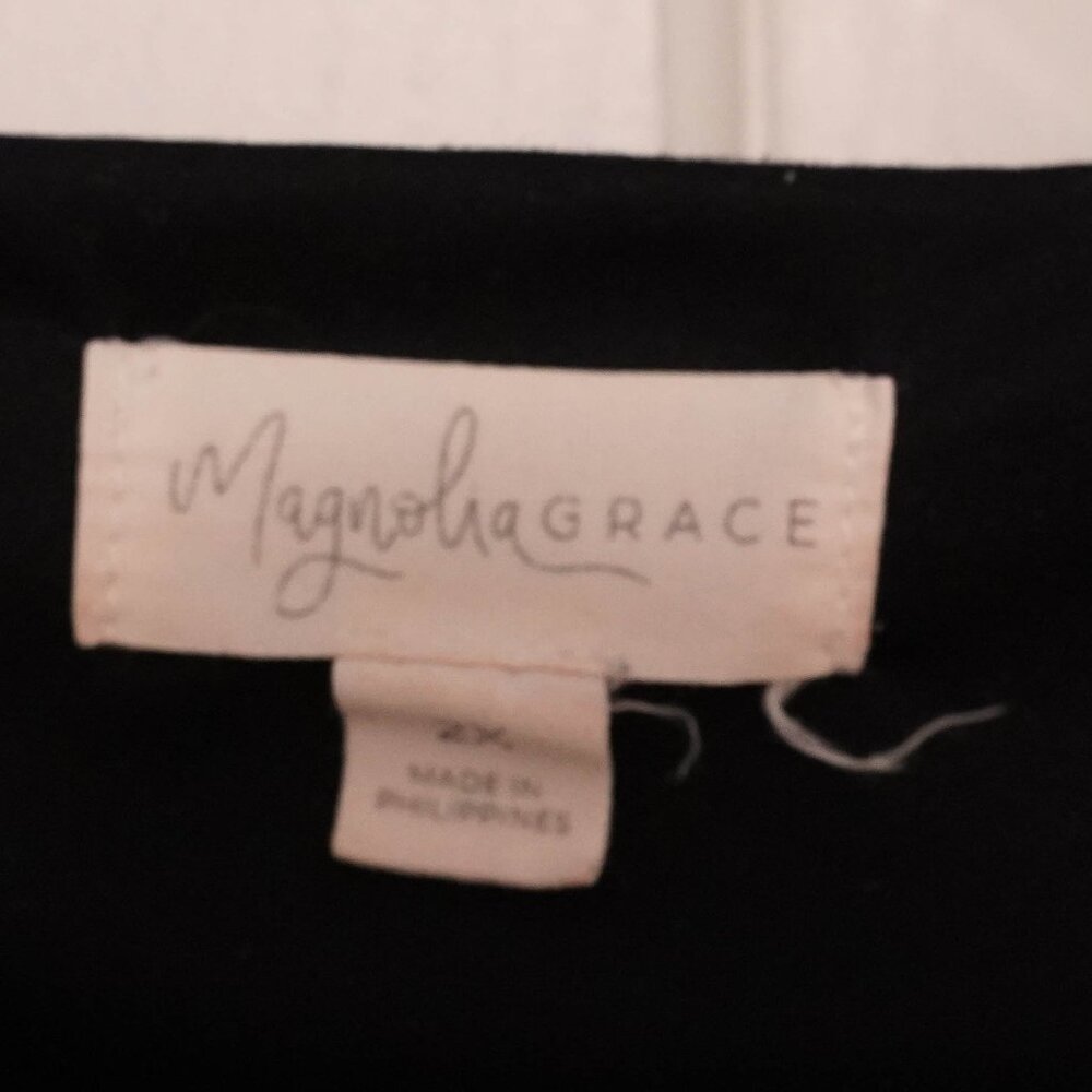 Magnolia Grace Black & Turquoise Sleeveless Dress With Cutouts in Neckline - Picture 2 of 3